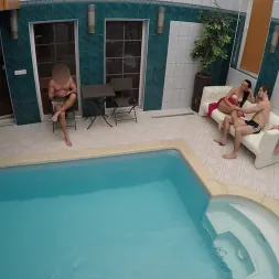 ▷ Anna Rose in Sex adventures in private swimming pool (Photo 1 ...
